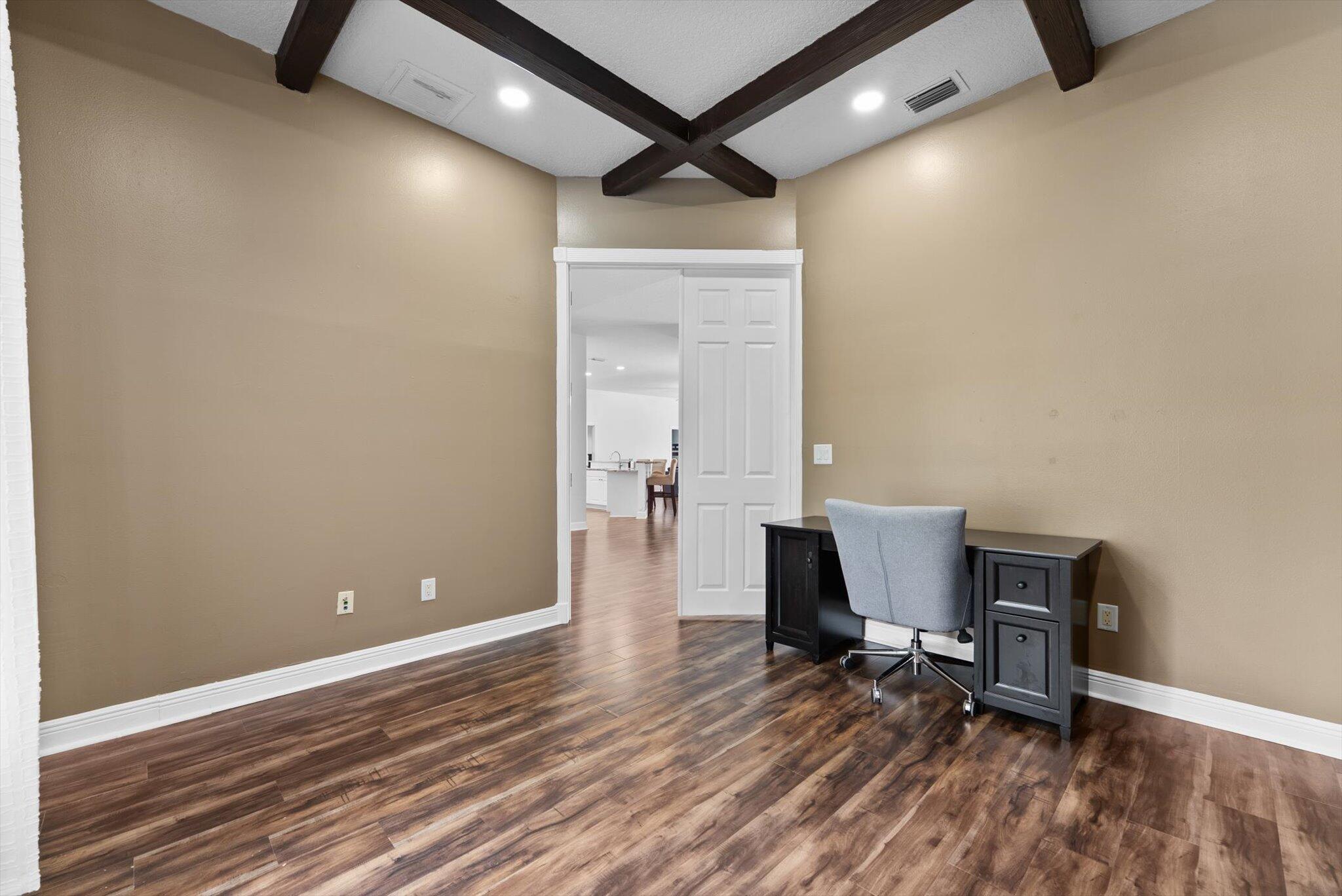 GREENVIEW SHORES 2 OF WEL - Residential
