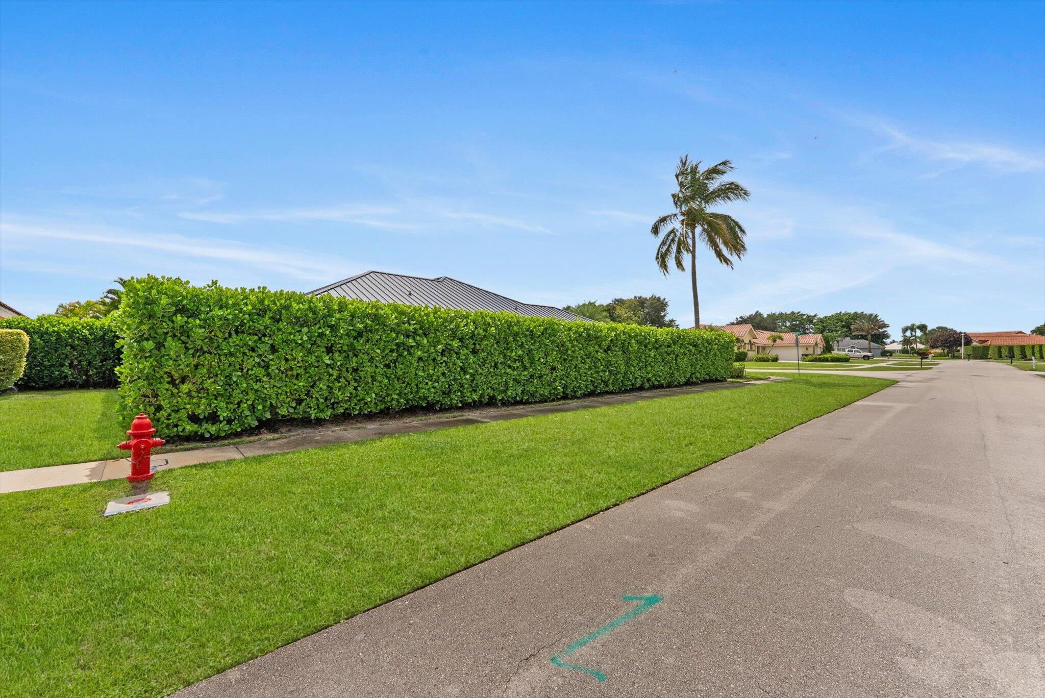GREENVIEW SHORES 2 OF WEL - Residential