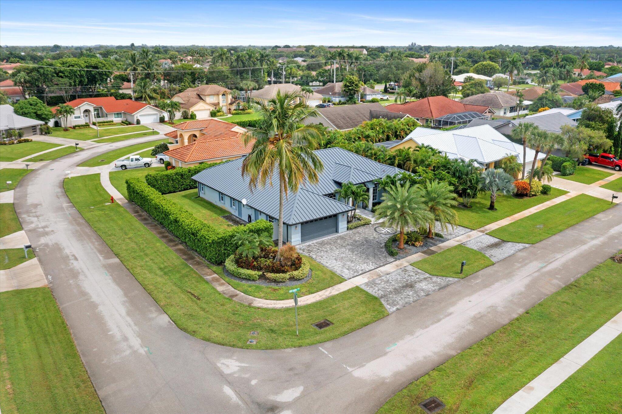 GREENVIEW SHORES 2 OF WEL - Residential
