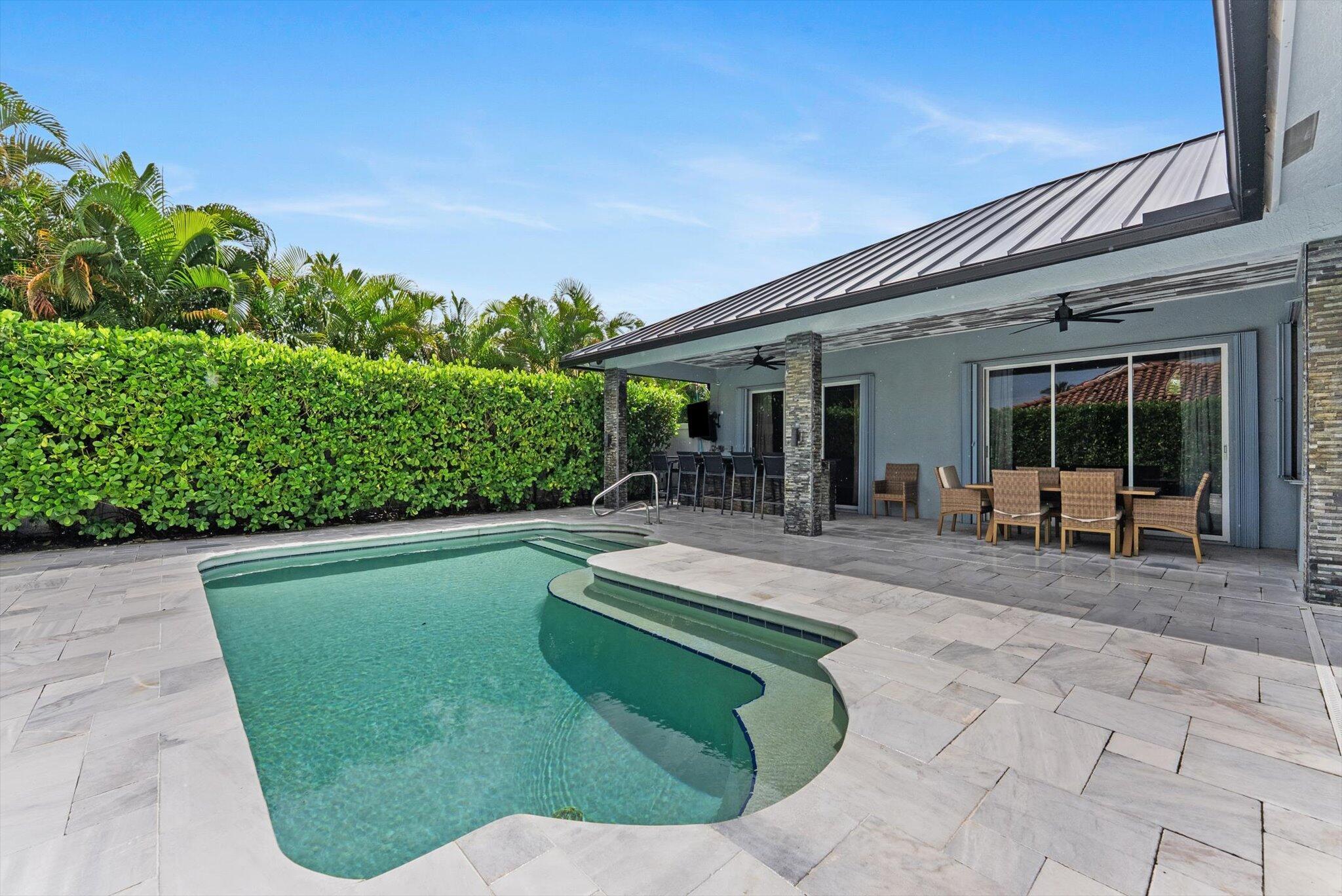 GREENVIEW SHORES 2 OF WEL - Residential