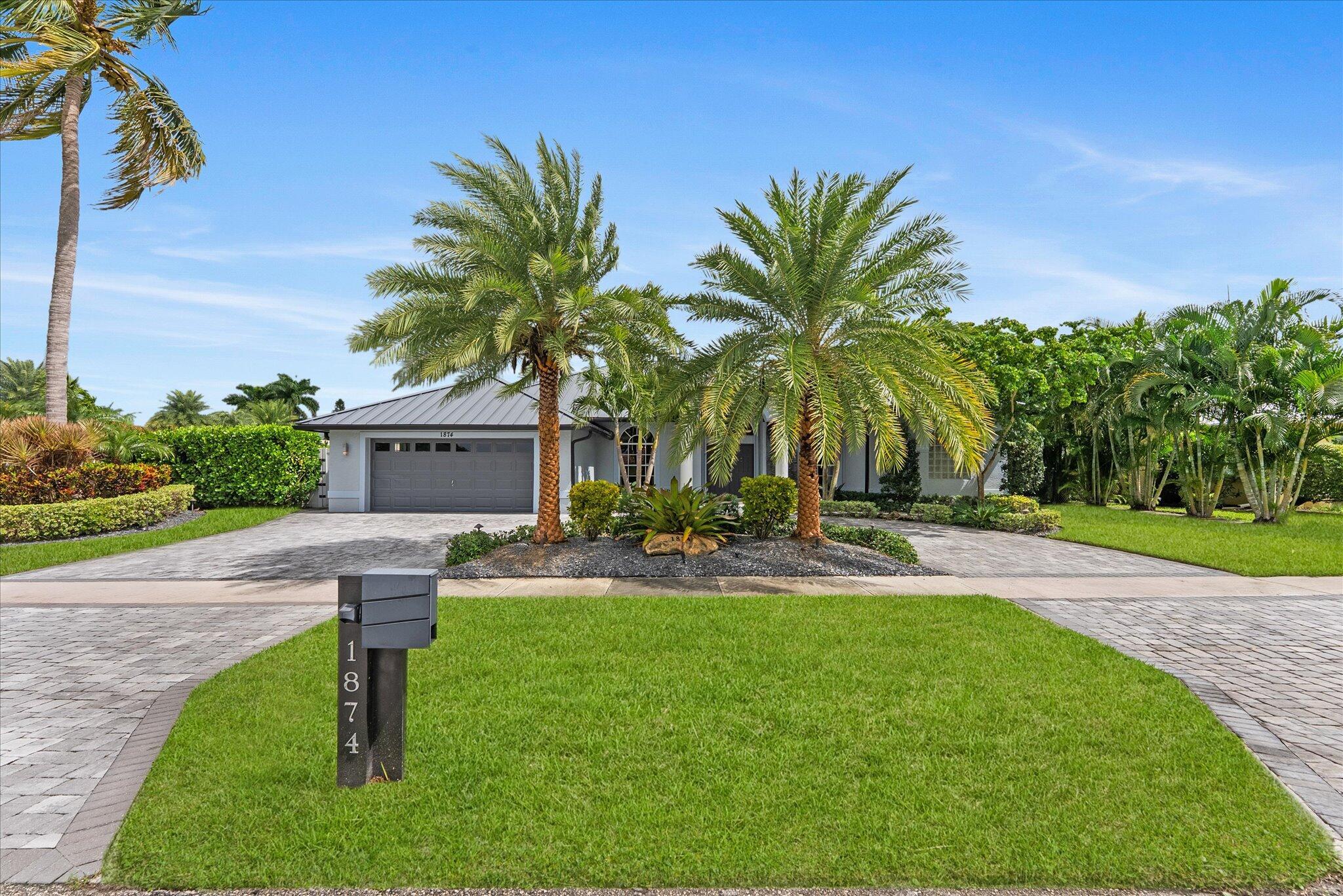 GREENVIEW SHORES 2 OF WEL - Residential