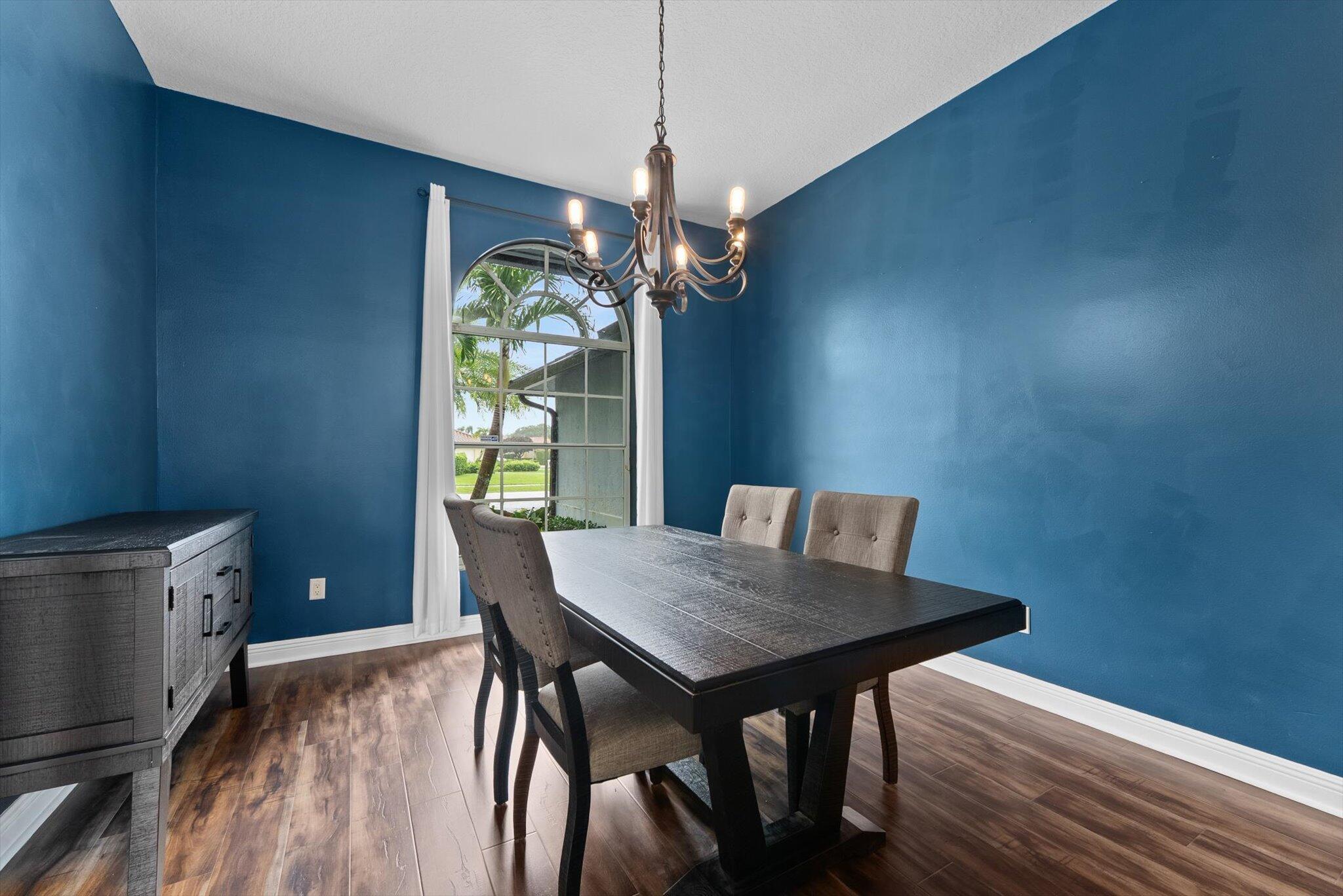 GREENVIEW SHORES 2 OF WEL - Residential