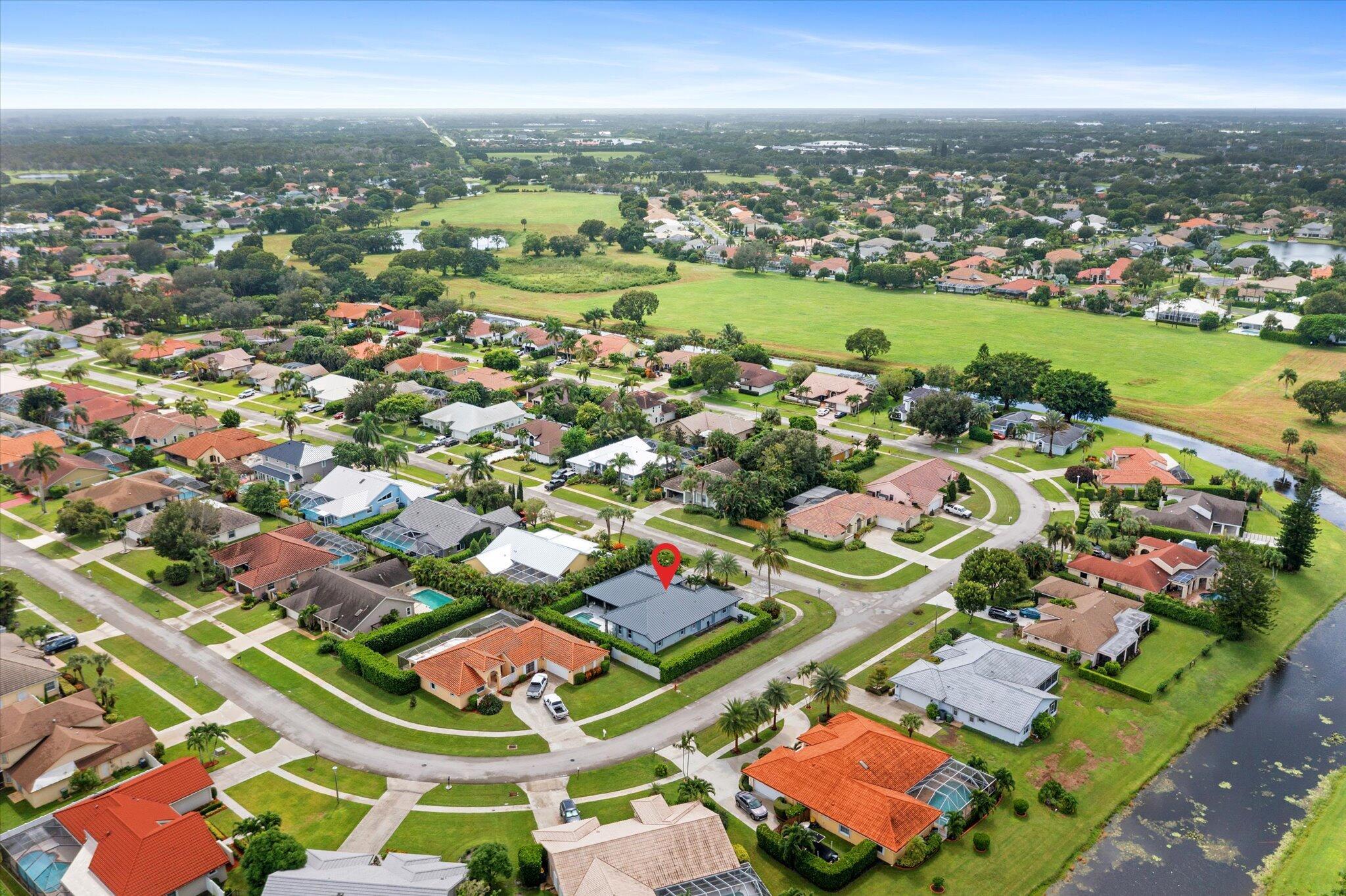 GREENVIEW SHORES 2 OF WEL - Residential