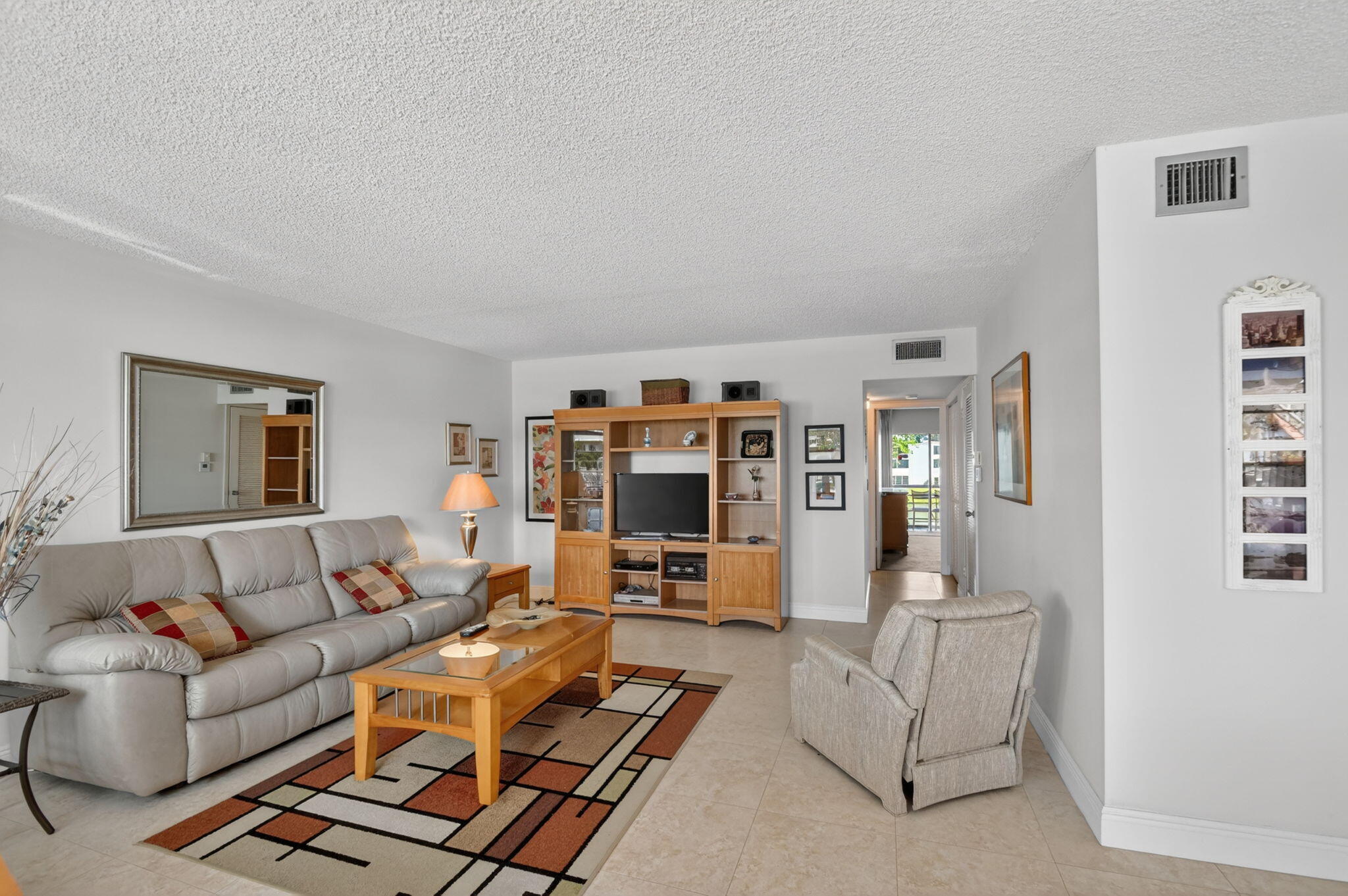 WELLINGTON CONDOS - Residential