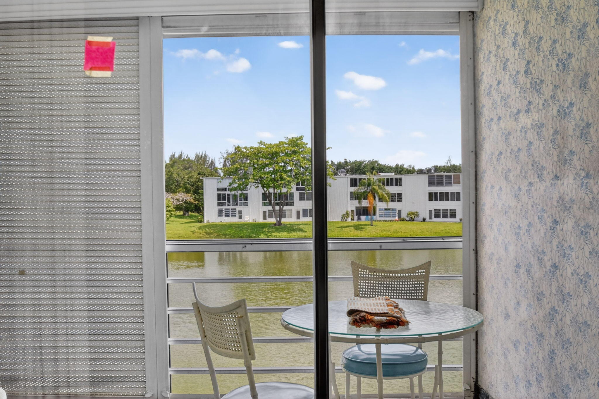 WELLINGTON CONDOS - Residential