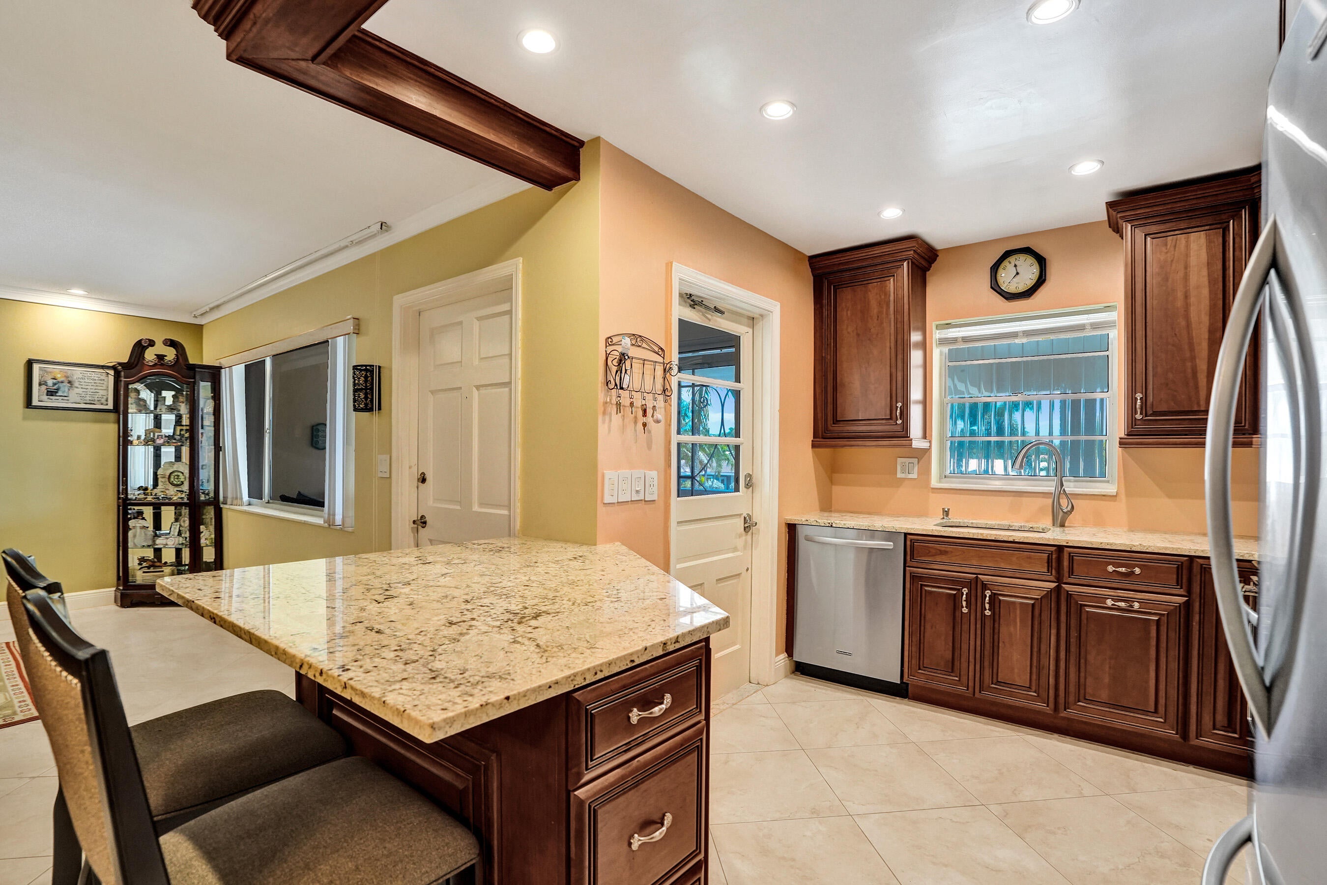 2121 NE 68TH Street 202