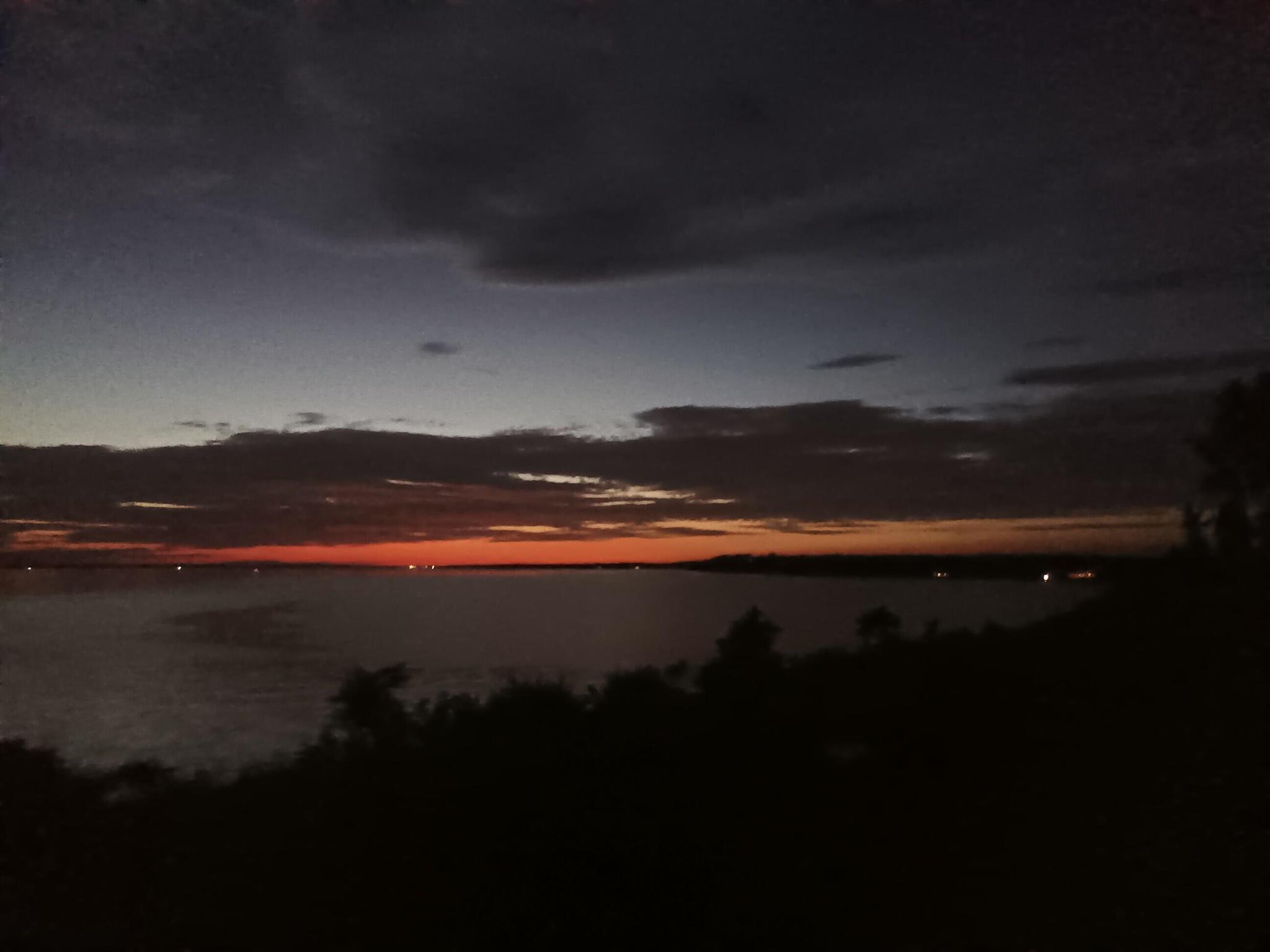 Waterfront highrise 145 u - Residential