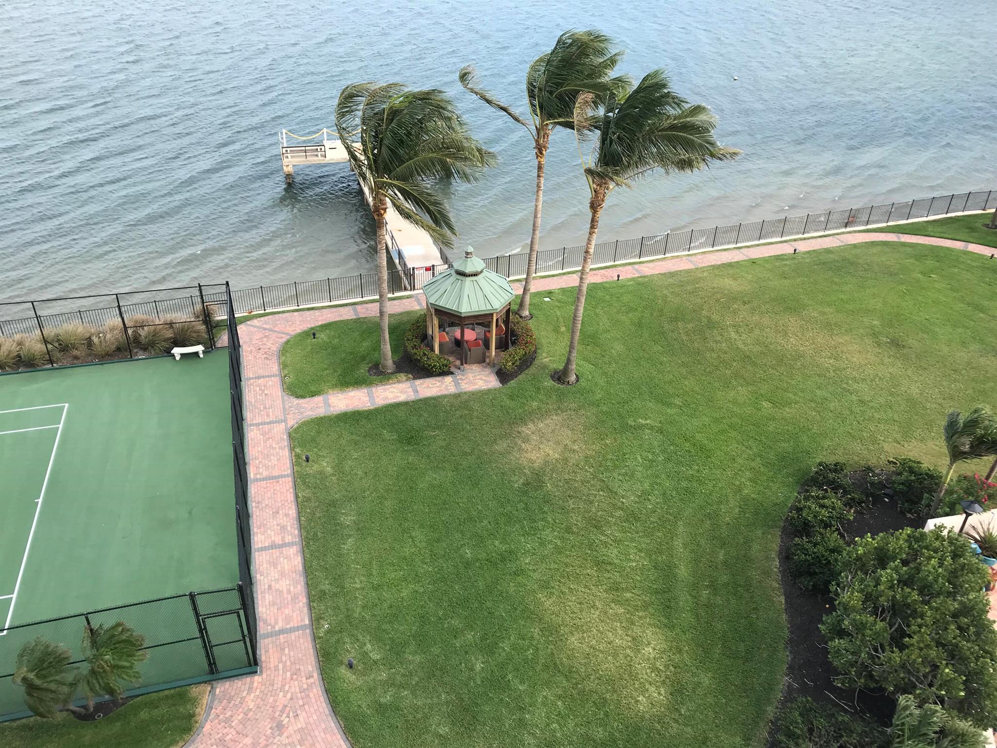 Waterfront highrise 145 u - Residential