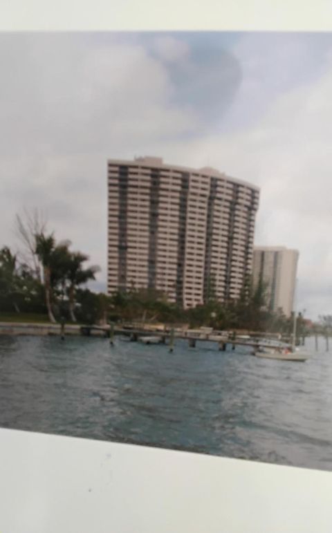 5200 N Flagler Drive SE 702 West Palm Beach FL 33407