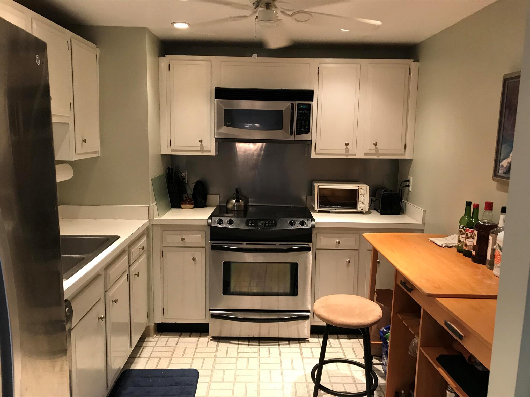 Waterfront highrise 145 u - Residential