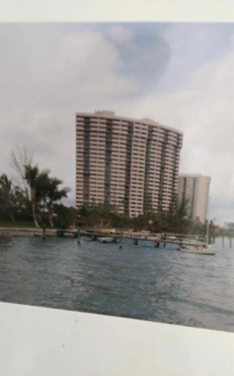 5200 N Flagler Drive SE 702 West Palm Beach FL 33407