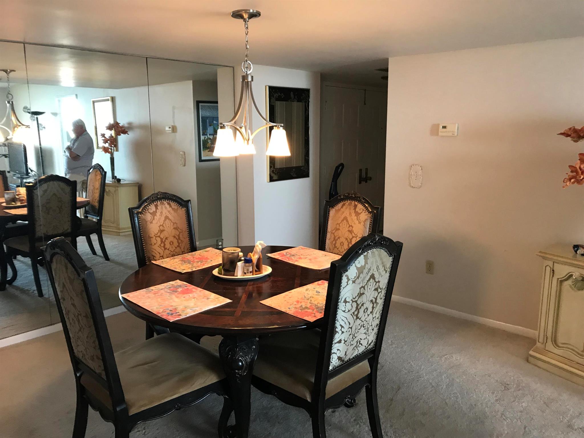 Waterfront highrise 145 u - Residential