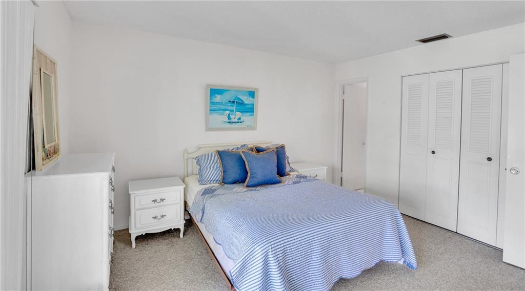 VISTA ROYALE PHASE IV BLDGS 83-111 - Residential