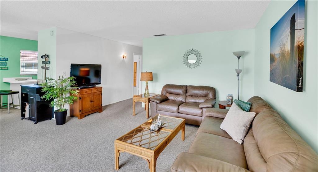 VISTA ROYALE PHASE IV BLDGS 83-111 - Residential