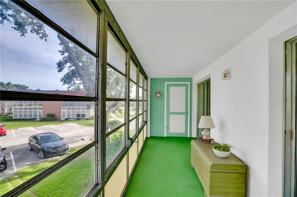 VISTA ROYALE PHASE IV BLDGS 83-111 - Residential