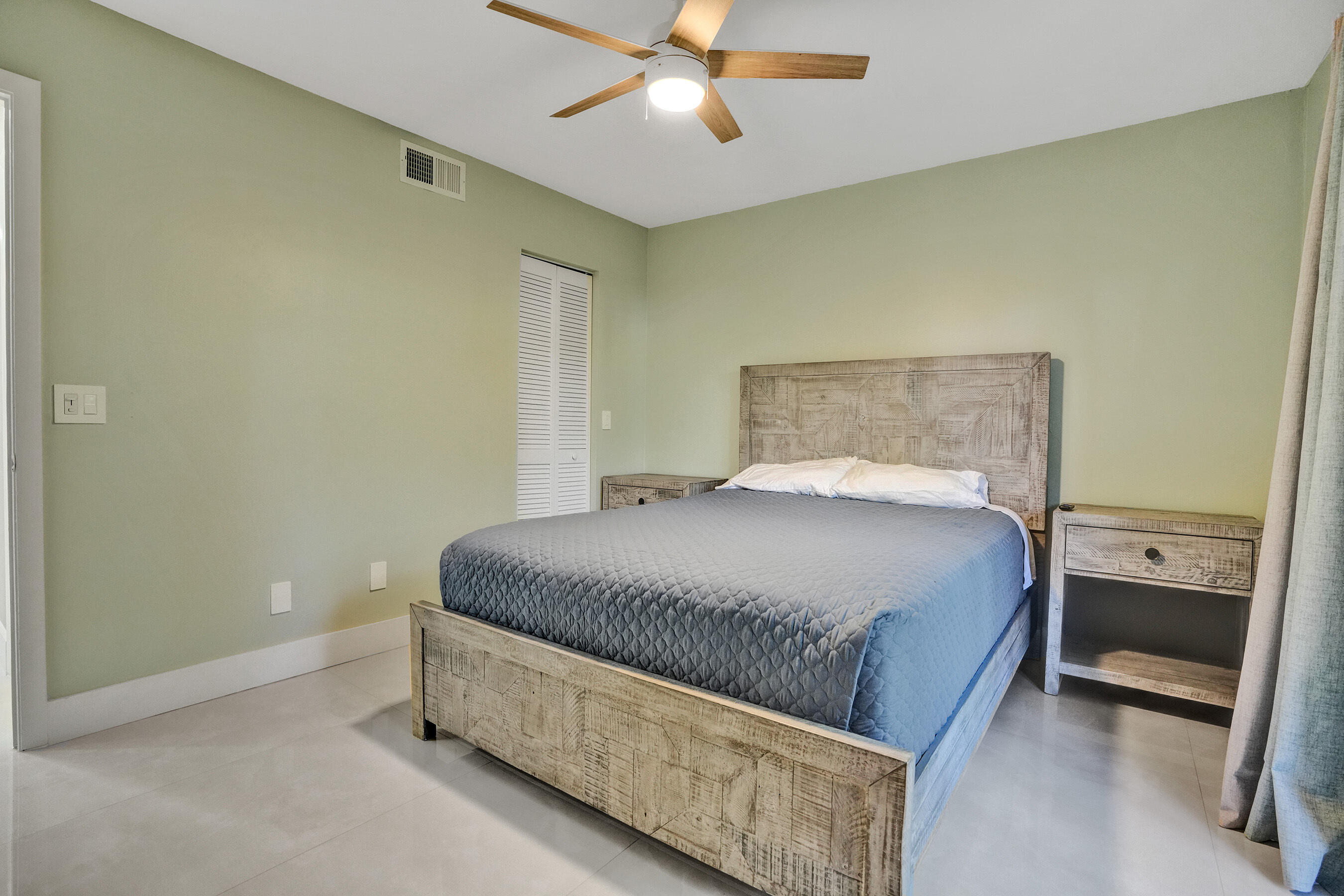 SANDPIPER BAY - Residential