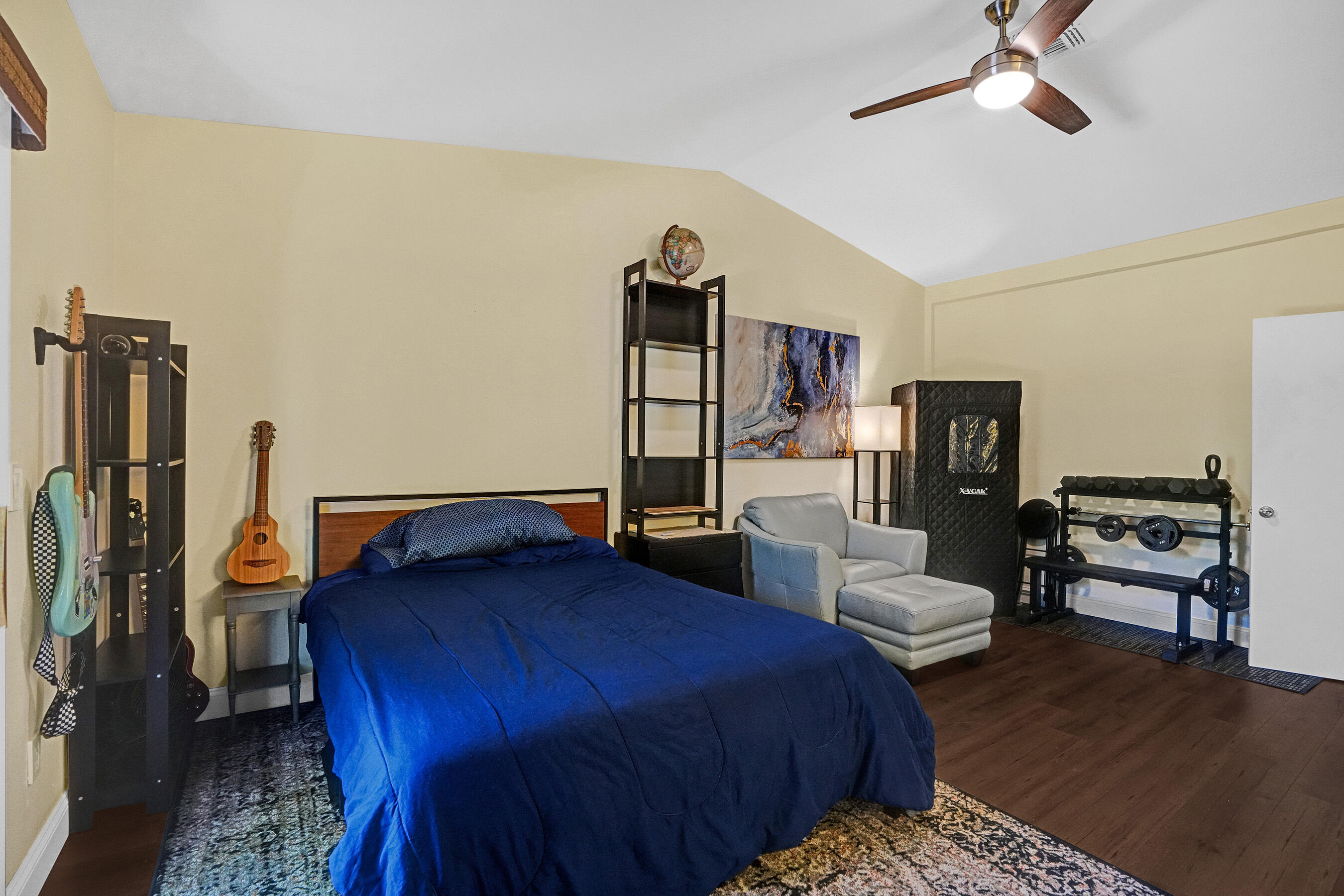 SANDPIPER BAY - Residential
