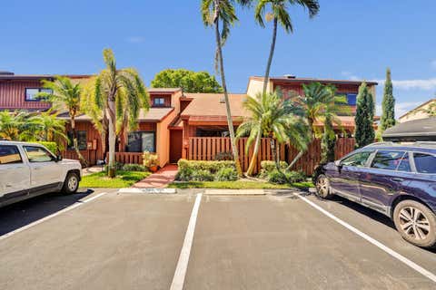 Photo of 456 SE 14th Street, Dania Beach, FL 33004 (MLS # B26027429)
