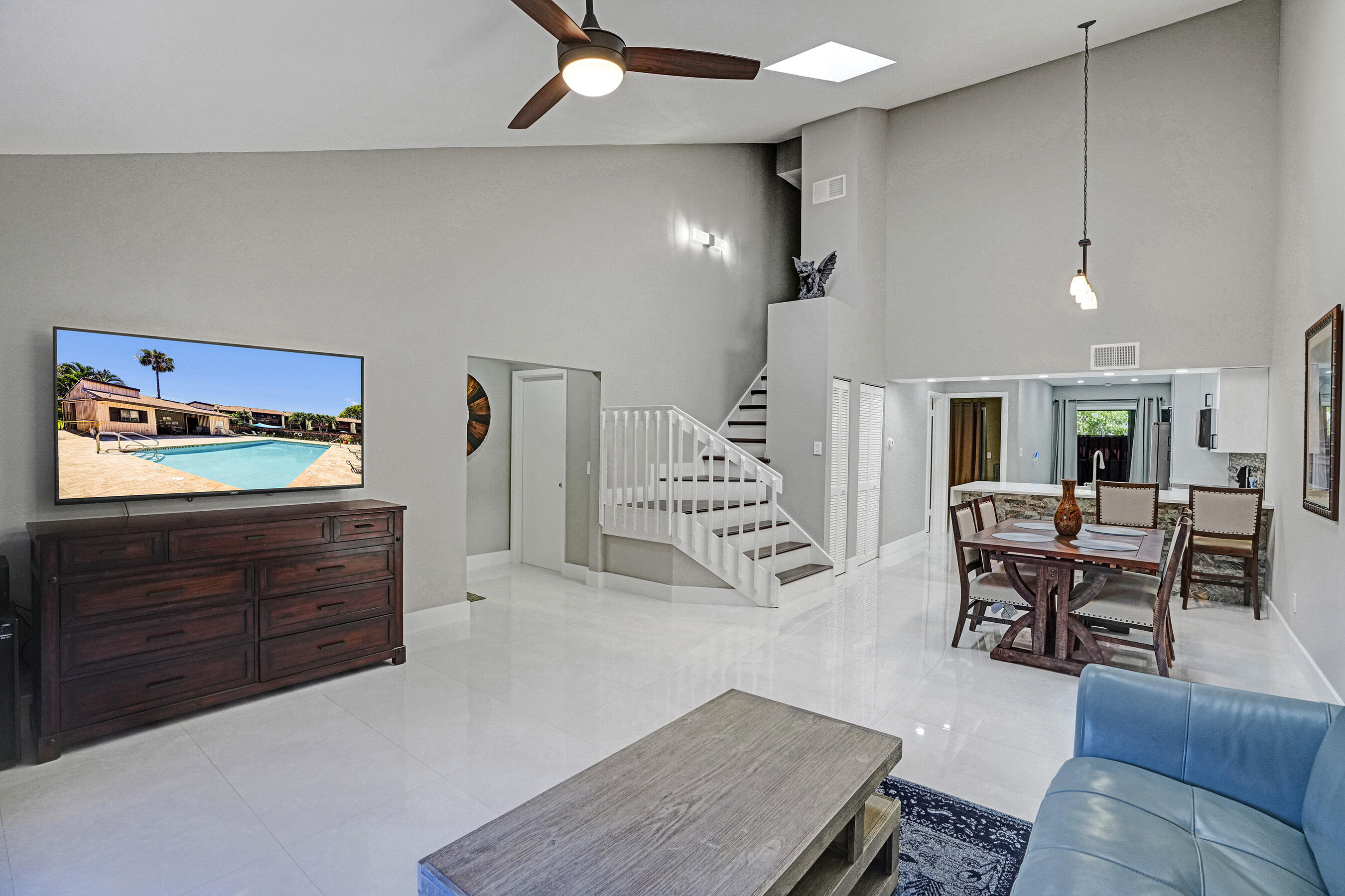 SANDPIPER BAY - Residential