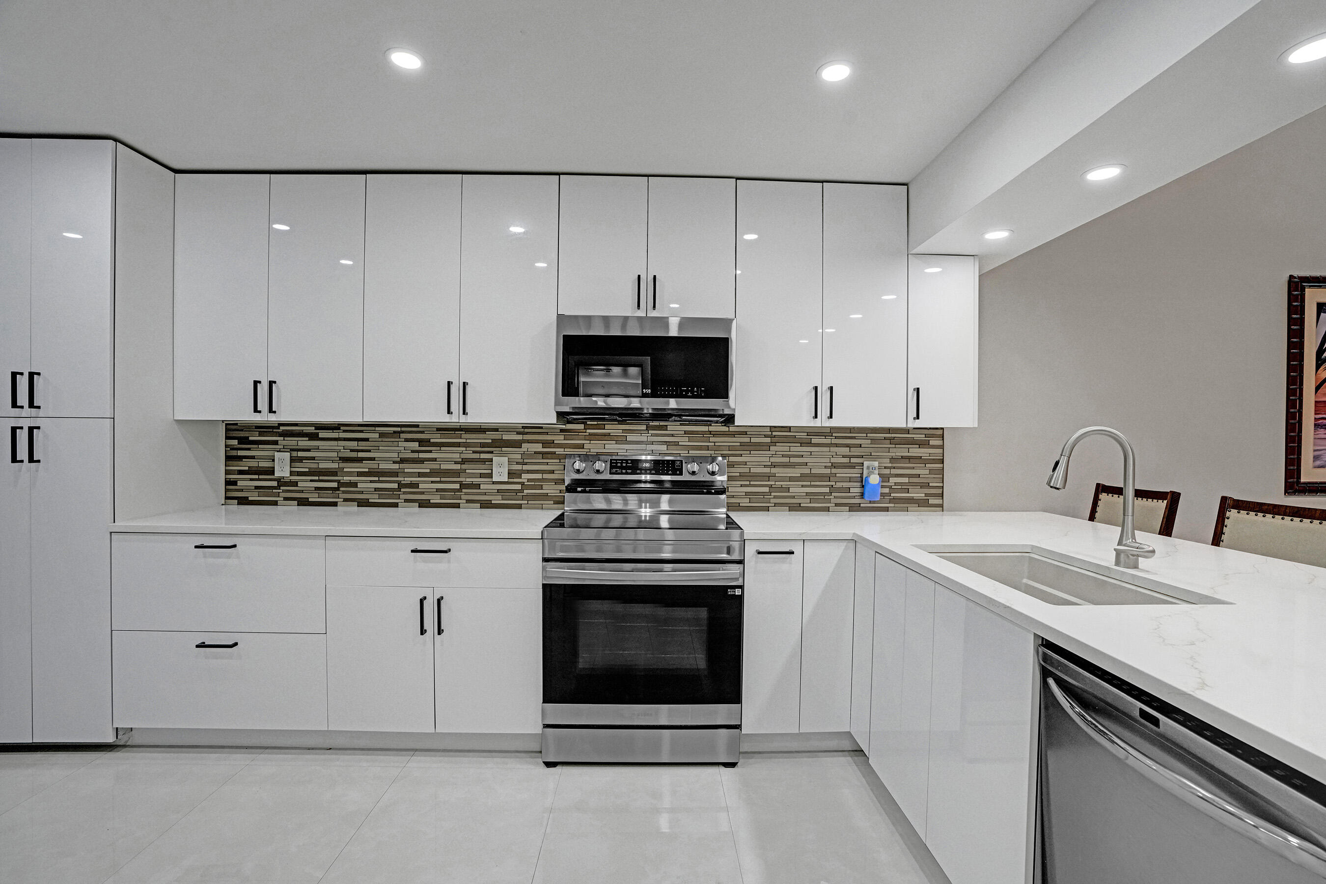 SANDPIPER BAY - Residential