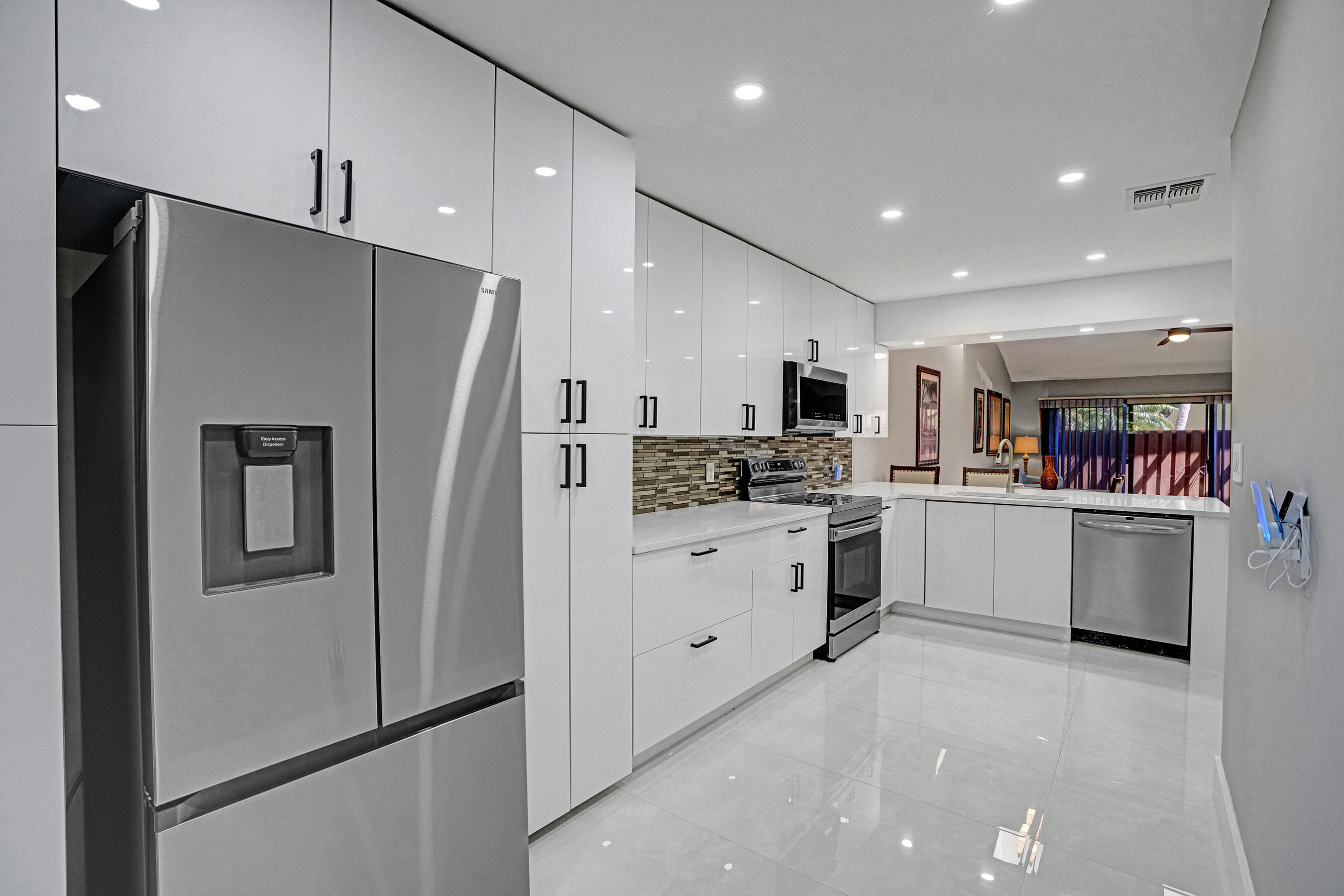 SANDPIPER BAY - Residential
