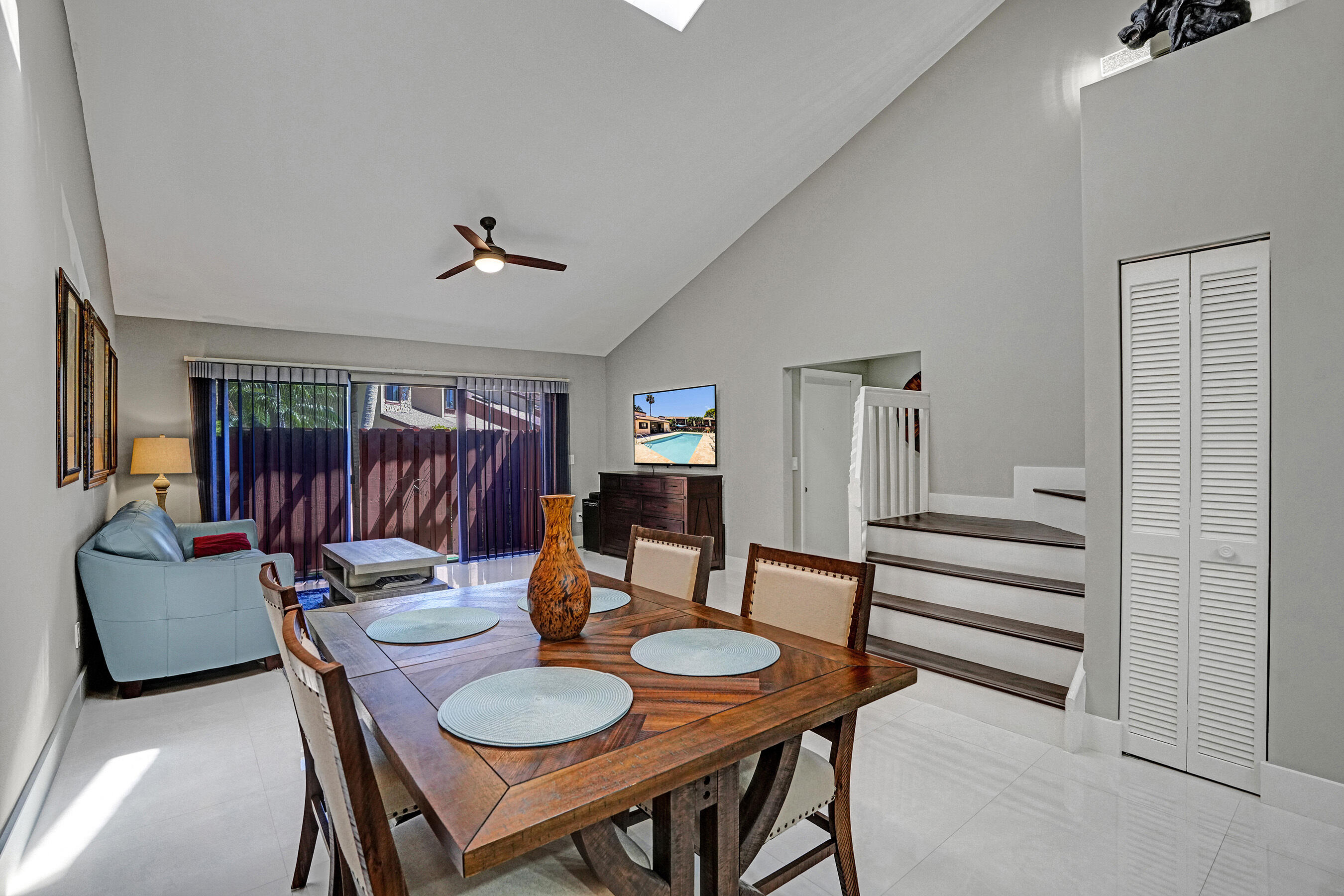 SANDPIPER BAY - Residential