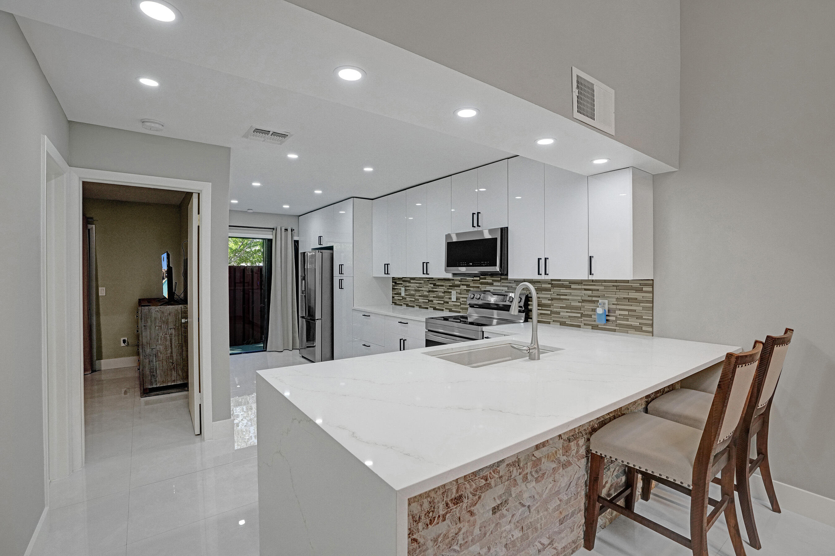 SANDPIPER BAY - Residential