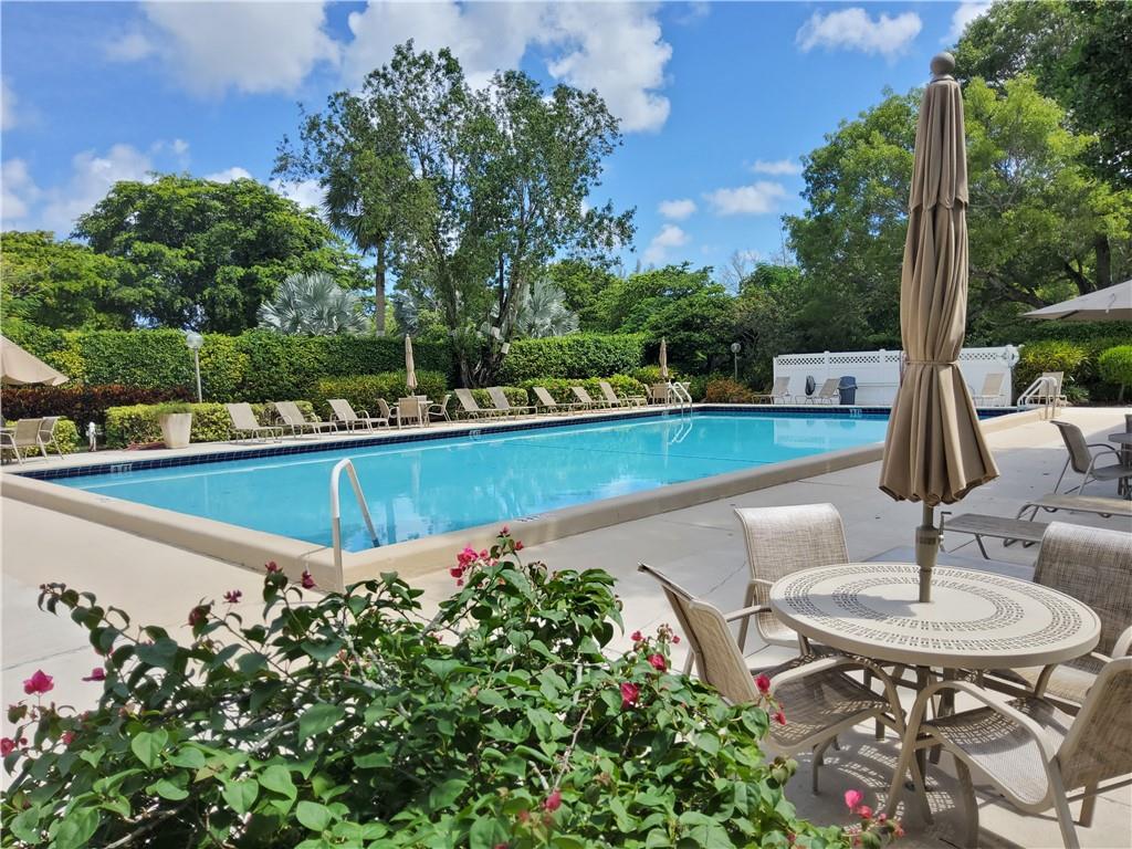 Palm Aire Country Club - Residential