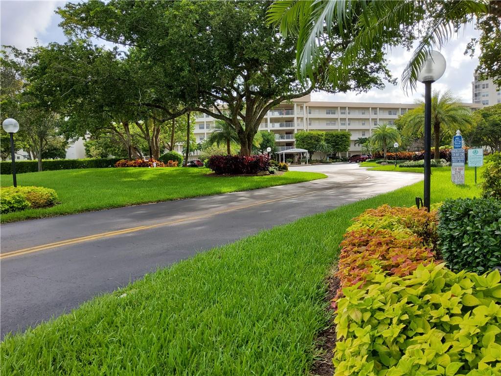 Palm Aire Country Club - Residential