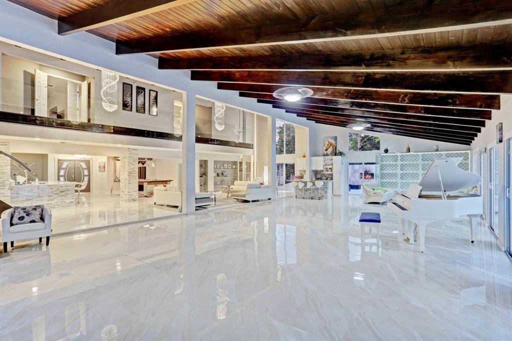 HOMELAND - Residential