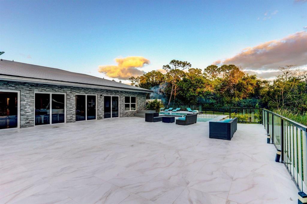 HOMELAND - Residential