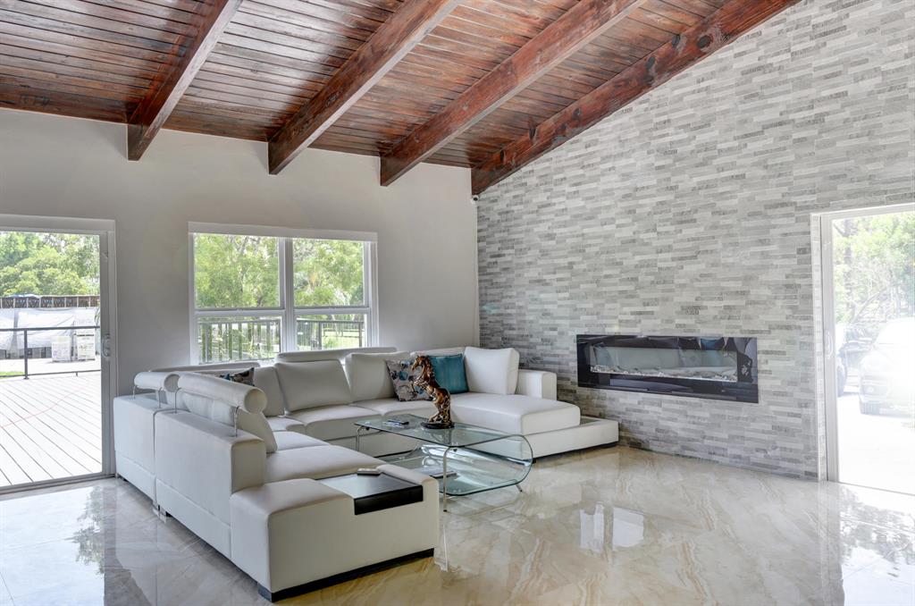 HOMELAND - Residential