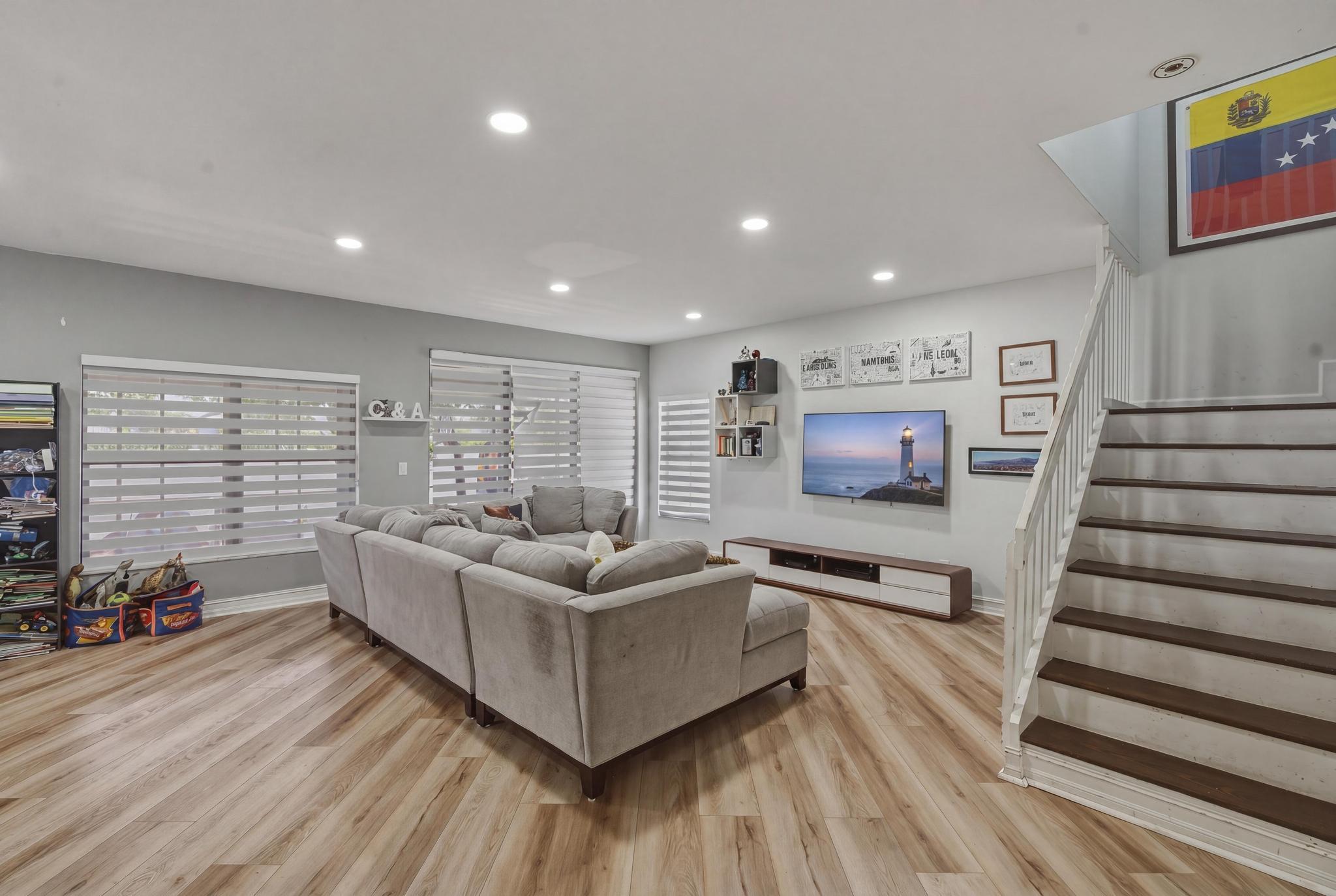 CHAPEL TRAIL REPLAT - Residential