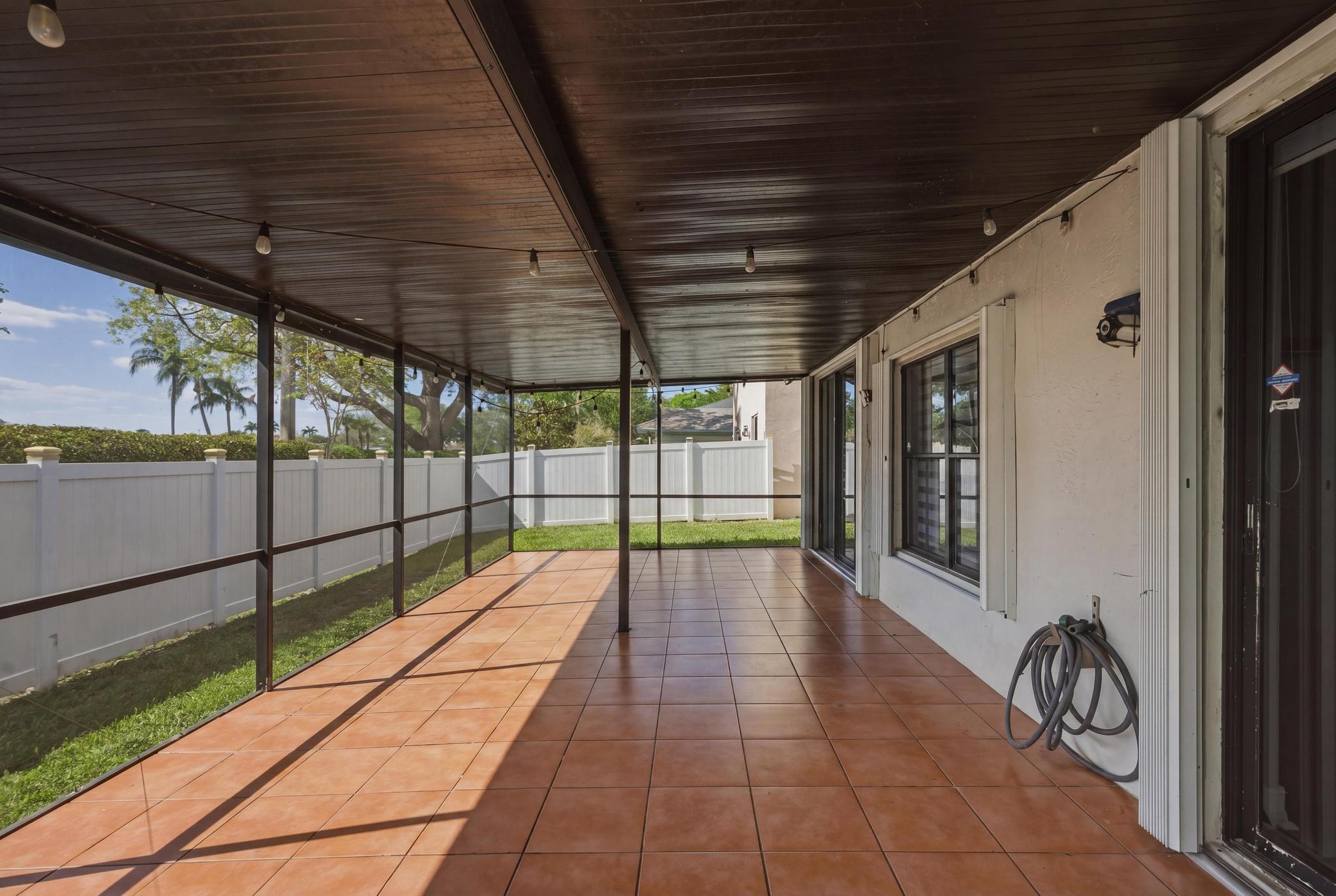 CHAPEL TRAIL REPLAT - Residential