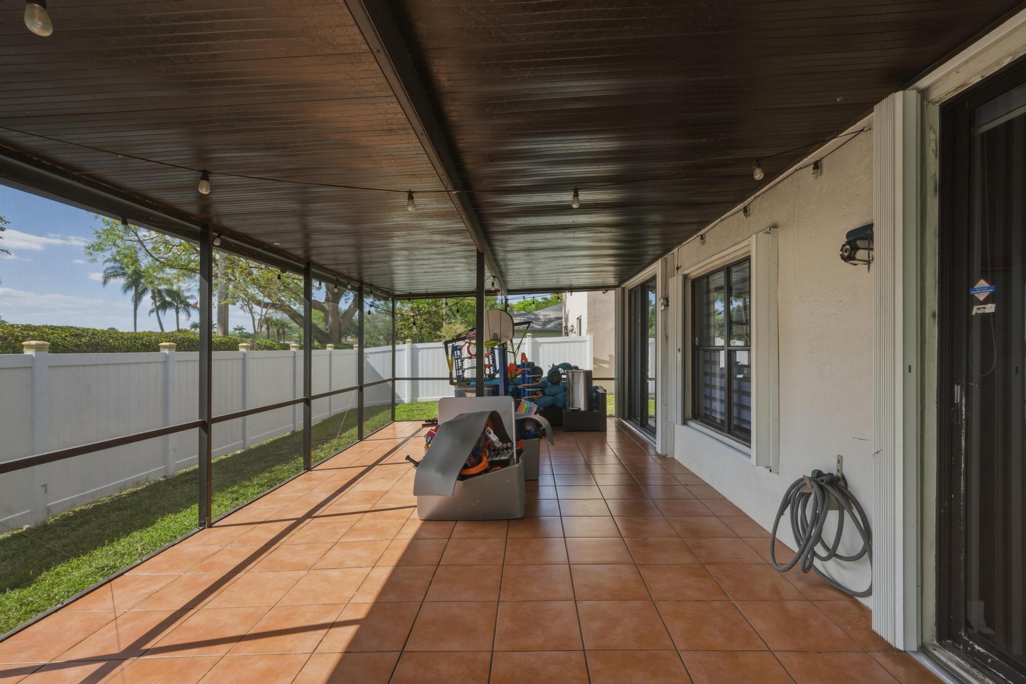 CHAPEL TRAIL REPLAT - Residential