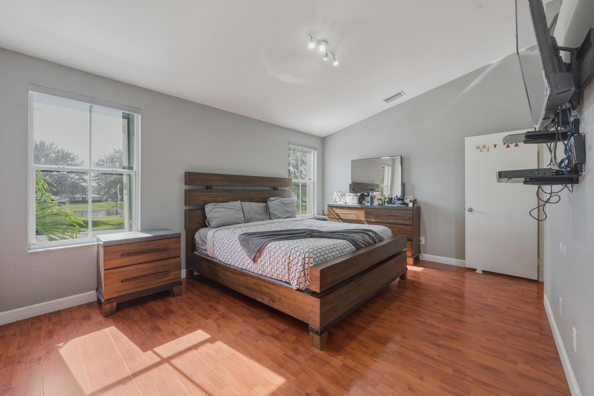 CHAPEL TRAIL REPLAT - Residential