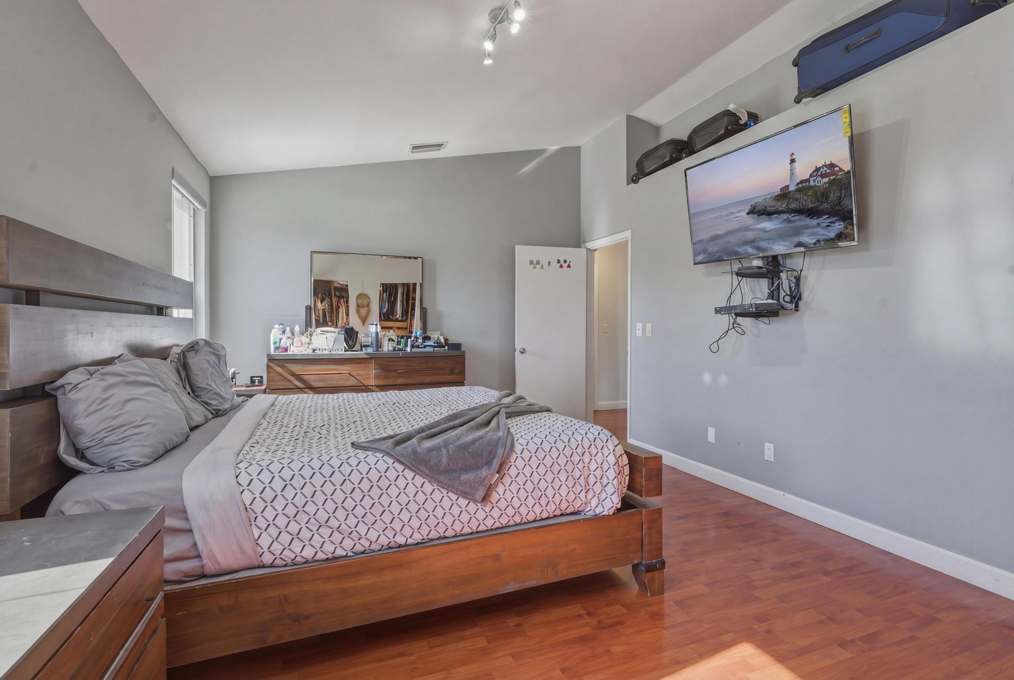 CHAPEL TRAIL REPLAT - Residential