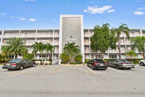 A home in Deerfield Beach