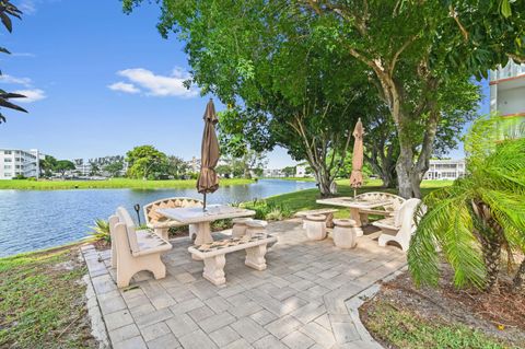 A home in Deerfield Beach