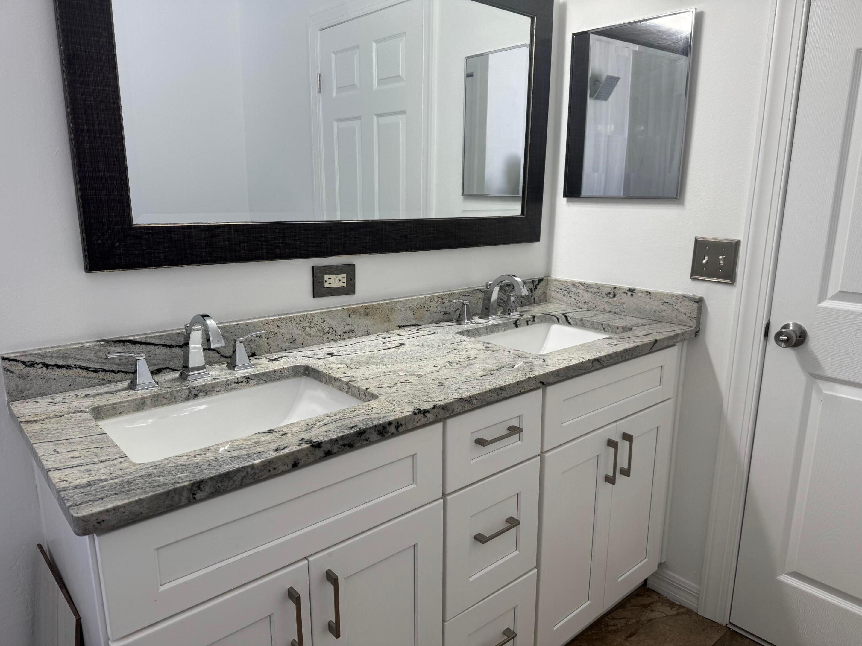 PORT ST LUCIE SECTION 33 - Residential