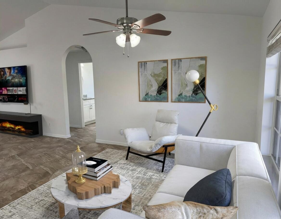 PORT ST LUCIE SECTION 33 - Residential