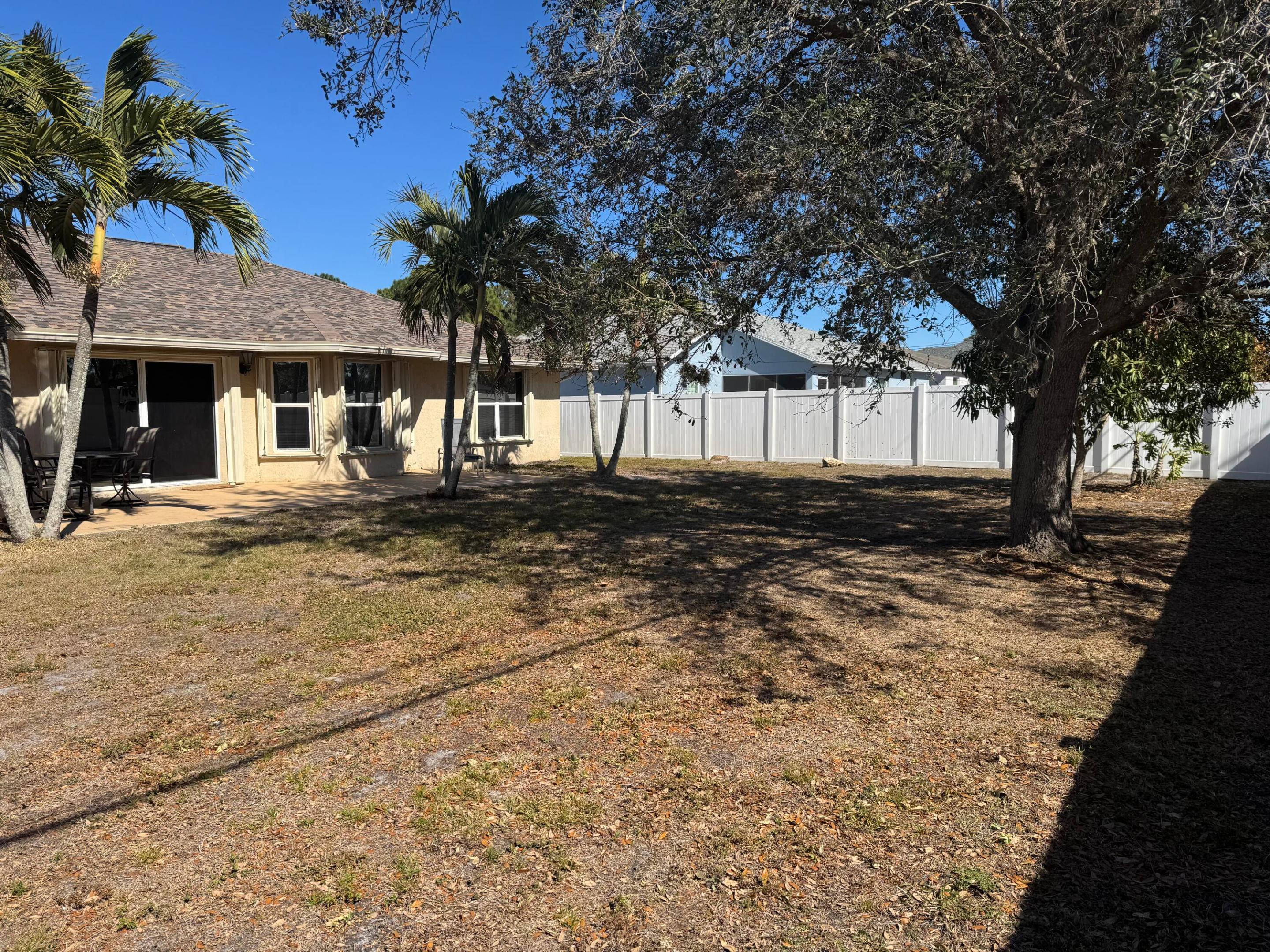 PORT ST LUCIE SECTION 33 - Residential