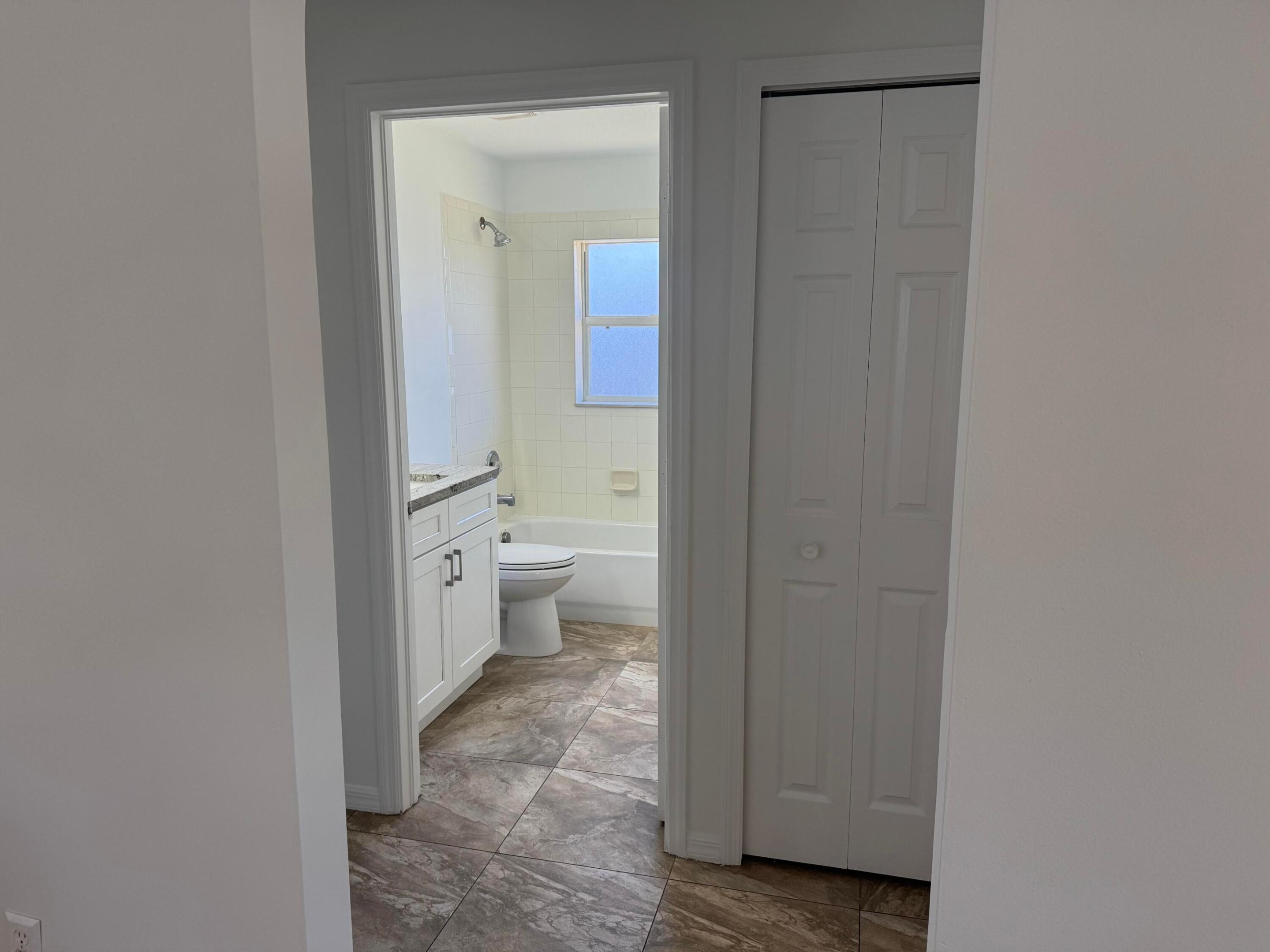 PORT ST LUCIE SECTION 33 - Residential