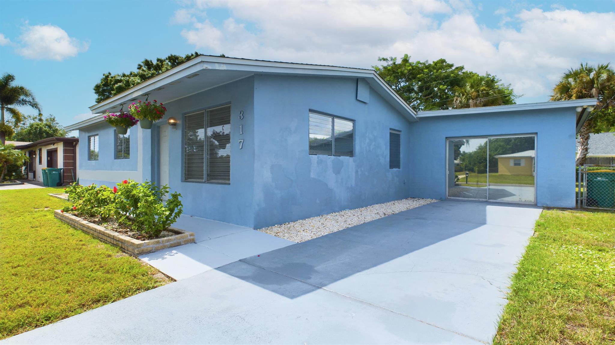 View Melbourne, FL 32901 house