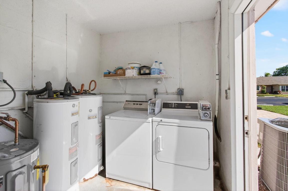 HIGH POINT OF DELRAY SEC 6 CONDO - Residential