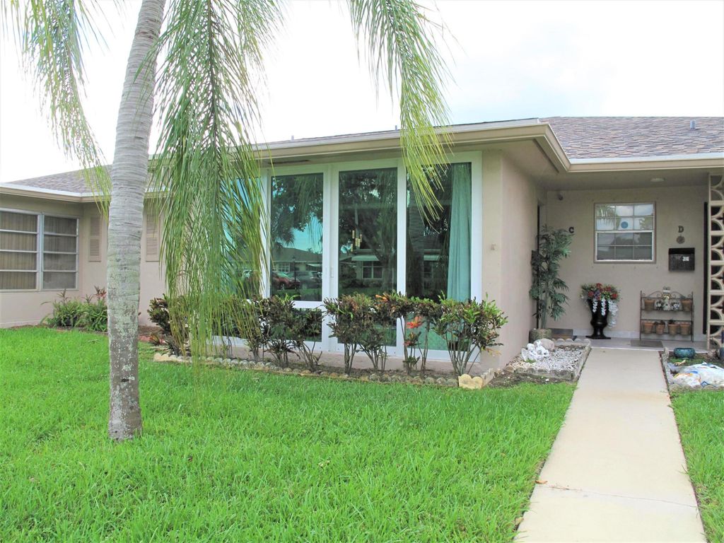 Photo of 1320 High Point Place S #C, Delray Beach, FL 33445 (MLS # R11155859)