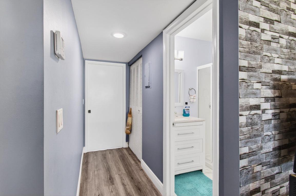 HIGH POINT OF DELRAY SEC 6 CONDO - Residential