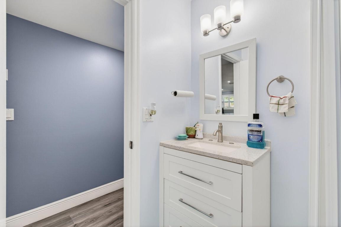 HIGH POINT OF DELRAY SEC 6 CONDO - Residential