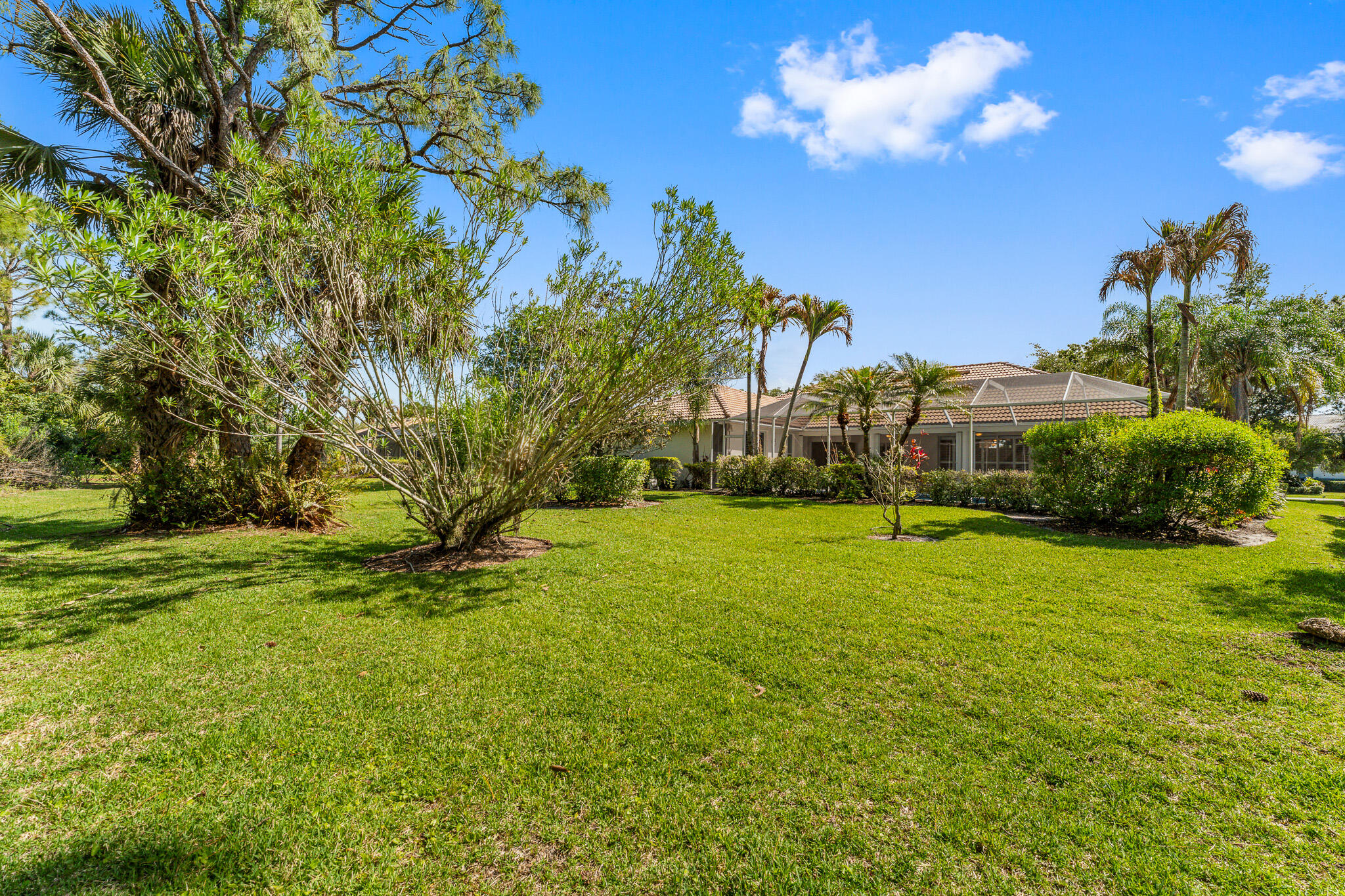 COUNTRY CLUB ESTATES PARCEL 8 PHASE 1 - Residential