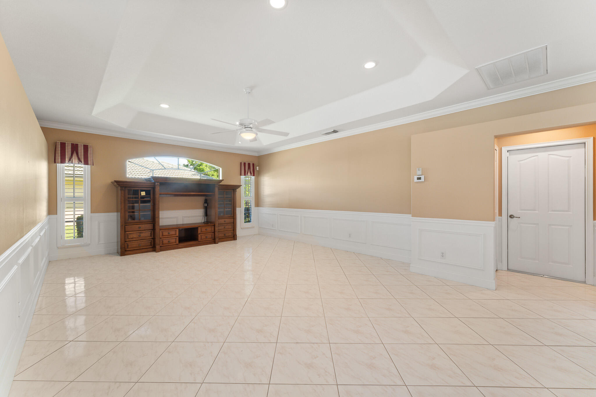 COUNTRY CLUB ESTATES PARCEL 8 PHASE 1 - Residential